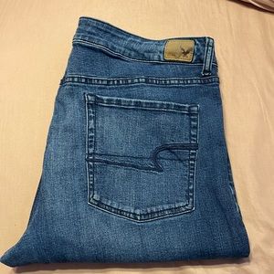 American Eagle dark wash boot cut jeans. Like new. No stains or tears.